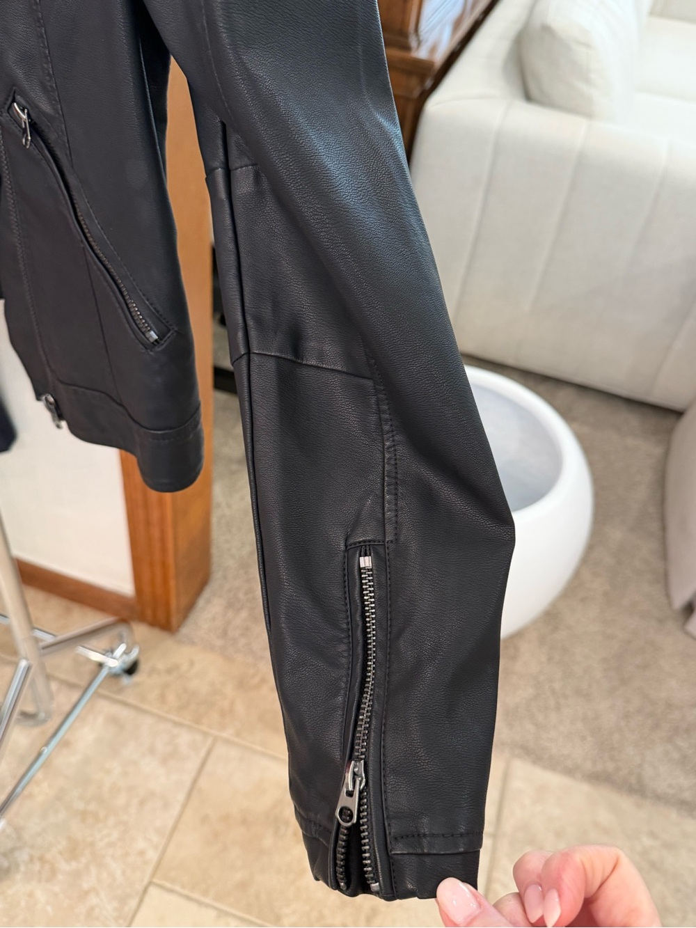 Topshop Black Faux Leather Moto Biker Jacket Quilted Size 12 - Picture 3 of 4
